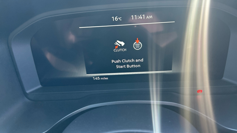 Nissan Qashqai 1.3 DiG-T MH N-Connecta 5dr Petrol Hatchback
